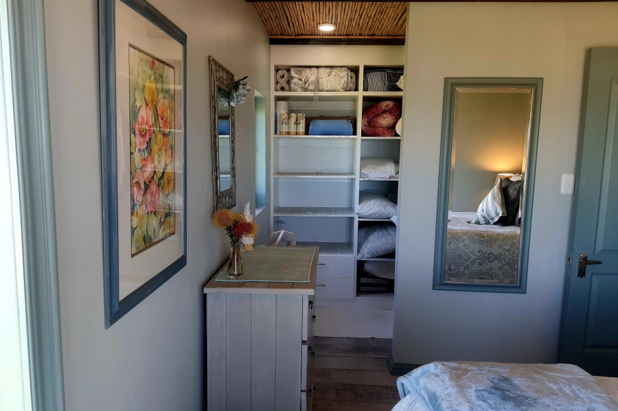 4 Bedroom Property for Sale in Fynbosstrand Western Cape